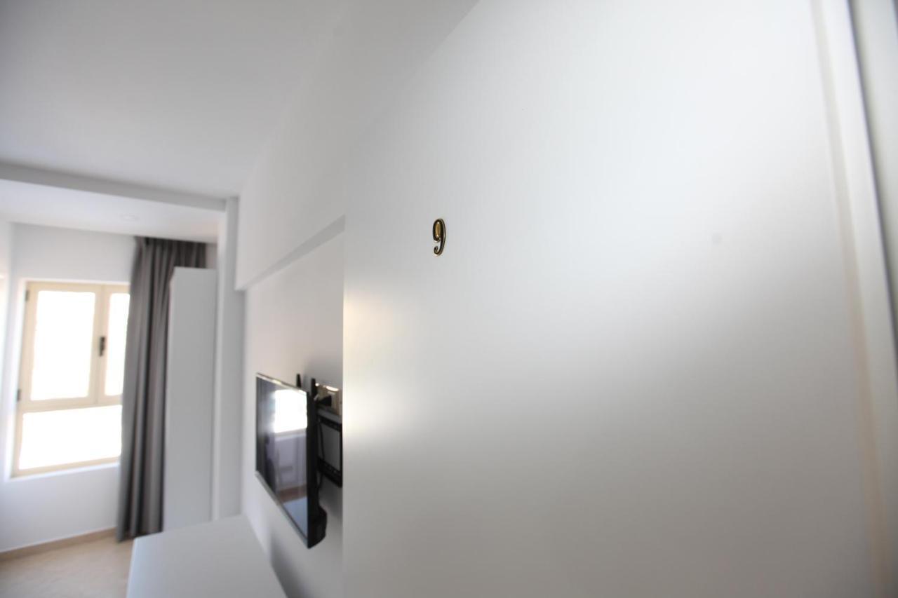 Nika Hotel Sarandë Eksteriør billede